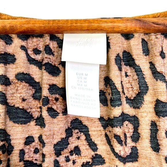 H&M - Brown & Black Cheetah Print Long Sleeve Tunic Tiered Dress Size Medium - Picture 8 of 11